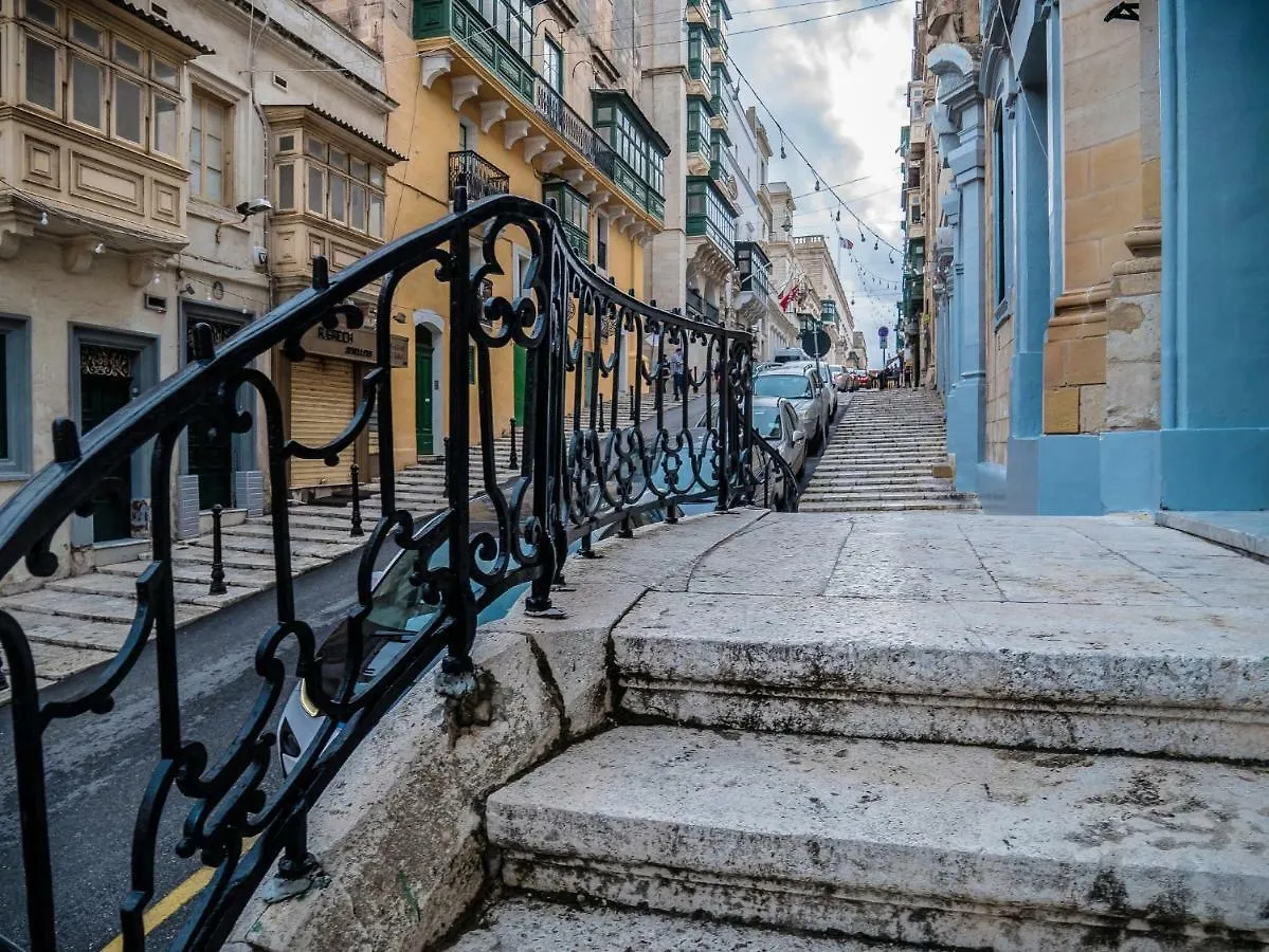 Valletta Main Street Apartment Malta